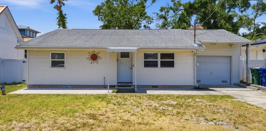 Casa en Tampa, Florida 2 dormitorios, 141.21 m2 № 2152171