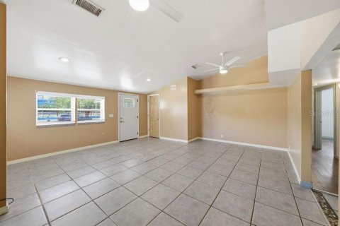 Casa en venta en Tampa, Florida, 2 dormitorios, 141.21 m2 № 2152171 - foto 7