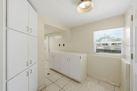 Casa en venta en Tampa, Florida, 2 dormitorios, 141.21 m2 № 2152171 - foto 28