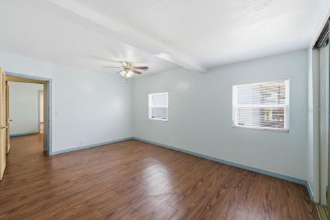 Casa en venta en Tampa, Florida, 2 dormitorios, 141.21 m2 № 2152171 - foto 17