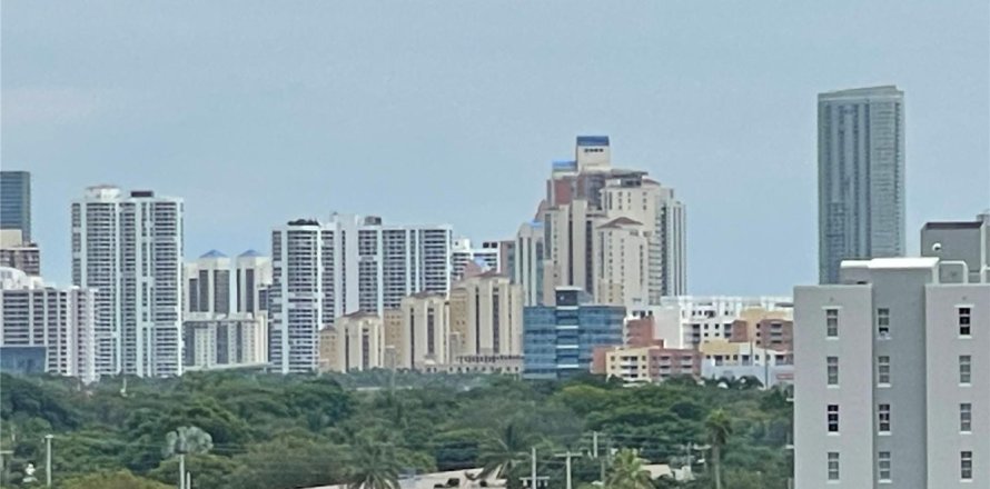 Condo à Miami, Floride, 2 chambres  № 2250314