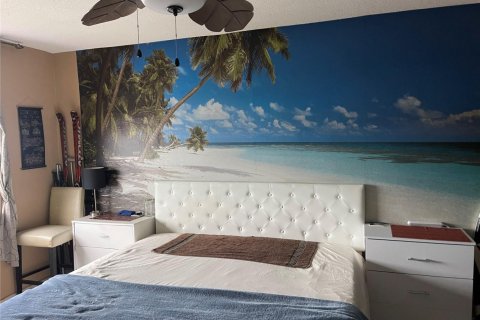 Copropriété à vendre à Miami, Floride: 2 chambres, 99.13 m2 № 2250314 - photo 18