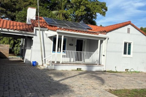 Villa ou maison à louer à Miami, Floride: 2 chambres, 102.66 m2 № 1989015 - photo 6