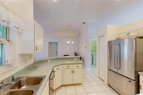 House in Palm Coast, Florida 3 bedrooms, 171.5 sq.m. № 1885158 - photo 19