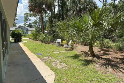House in Palm Coast, Florida 3 bedrooms, 171.5 sq.m. № 1885158 - photo 8