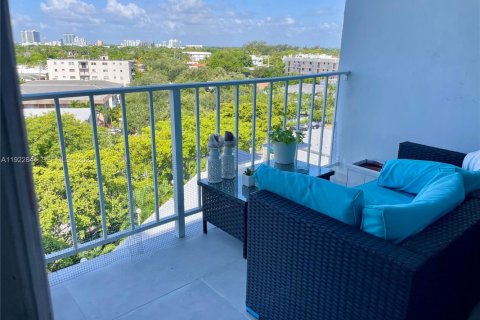 Condo in Miami Beach, Florida, 1 bedroom  № 2059958 - photo 17
