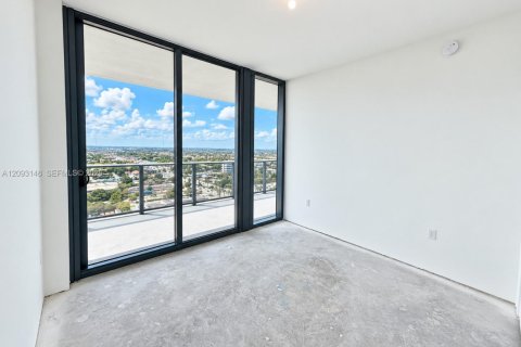 Copropriété à vendre à Hallandale Beach, Floride: 3 chambres, 164.81 m2 № 2377229 - photo 4