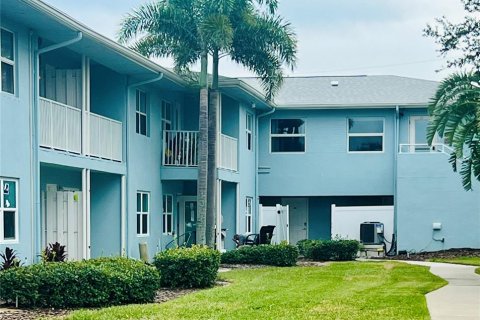 Condominio en venta en Clearwater, Florida, 1 dormitorio, 65.96 m2 № 2167668 - foto 5