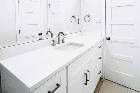Condominio en venta en Clearwater, Florida, 1 dormitorio, 65.96 m2 № 2167668 - foto 17