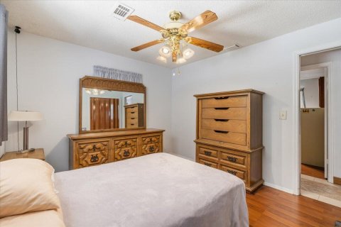 House in Vero Beach, Florida 3 bedrooms, 133.78 sq.m. № 2083414 - photo 20