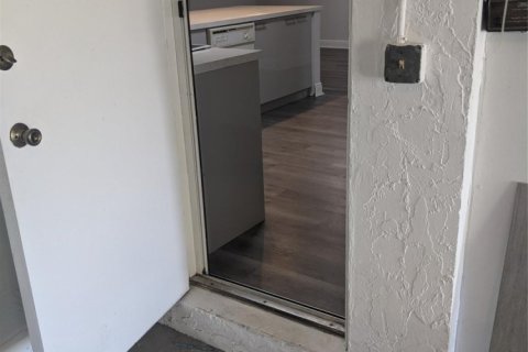 Townhouse in Pompano Beach, Florida 2 bedrooms, 116.13 sq.m. № 1075680 - photo 1