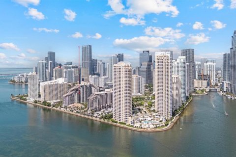 Condominio en venta en Miami, Florida, 3 dormitorios, 150.87 m2 № 1936713 - foto 4
