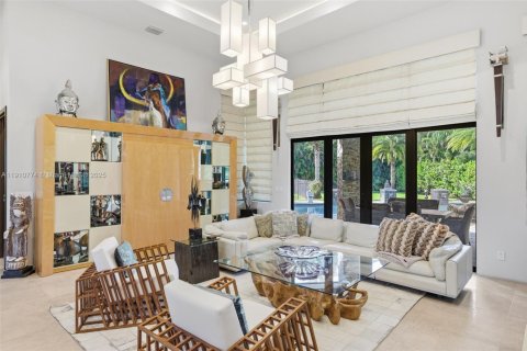 Casa en venta en Plantation, Florida, 4 dormitorios, 404.12 m2 № 1966906 - foto 8