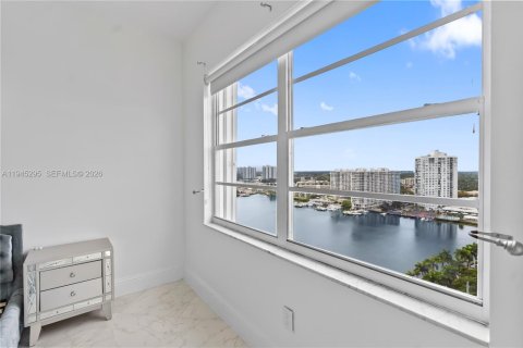 Copropriété à vendre à Aventura, Floride: 2 chambres, 113.34 m2 № 2003123 - photo 12