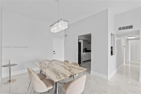 Купить кондоминиум в Авентура, Флорида 2 спальни, 113.34м2, № 2003123 - фото 7
