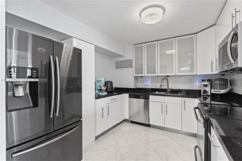 Купить кондоминиум в Авентура, Флорида 2 спальни, 113.34м2, № 2003123 - фото 9