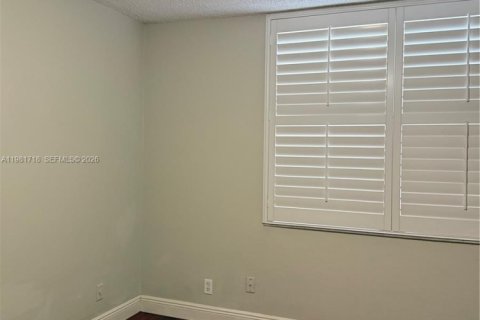 Condo in Davie, Florida, 2 bedrooms  № 2043010 - photo 3