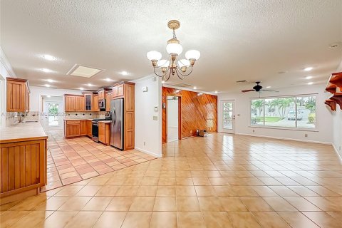 Villa ou maison à vendre à Lake Worth, Floride: 3 chambres, 130.62 m2 № 1991457 - photo 19