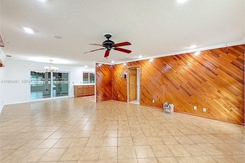 Villa ou maison à vendre à Lake Worth, Floride: 3 chambres, 130.62 m2 № 1991457 - photo 15