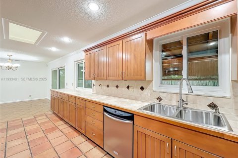 Villa ou maison à vendre à Lake Worth, Floride: 3 chambres, 130.62 m2 № 1991457 - photo 25