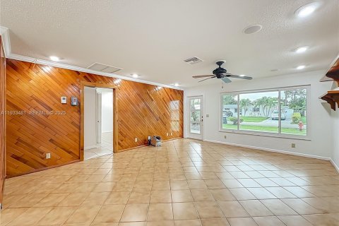 Villa ou maison à vendre à Lake Worth, Floride: 3 chambres, 130.62 m2 № 1991457 - photo 14