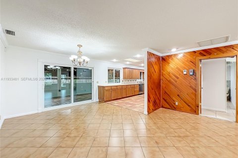 Villa ou maison à vendre à Lake Worth, Floride: 3 chambres, 130.62 m2 № 1991457 - photo 17