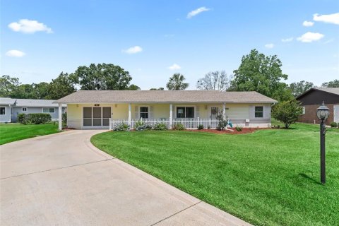 House in Leesburg, Florida 2 bedrooms, 120.4 sq.m. № 1680602 - photo 13