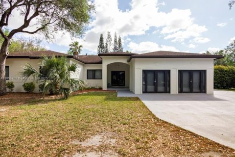 Casa en Homestead, Florida 6 dormitorios, 282.98 m2 № 2015619