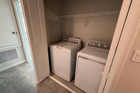 Adosado en alquiler en Orlando, Florida, 3 dormitorios, 128.11 m2 № 2096800 - foto 24