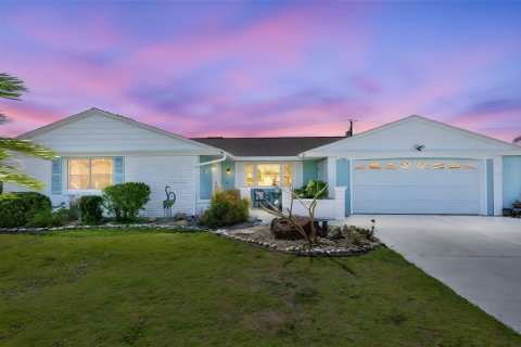 Villa ou maison à vendre à Sun City Center, Floride: 3 chambres, 181.25 m2 № 2216615 - photo 6