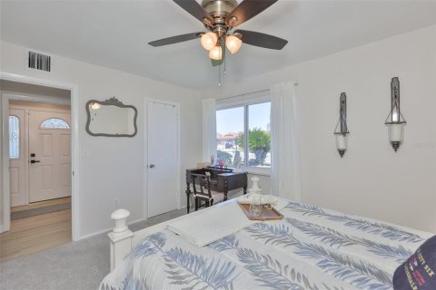 Villa ou maison à vendre à Sun City Center, Floride: 3 chambres, 181.25 m2 № 2216615 - photo 23