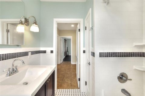 Casa en venta en Lakeland, Florida, 3 dormitorios, 136.75 m2 № 1919650 - foto 28