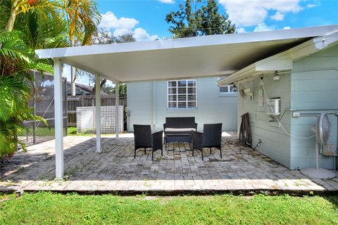 Casa en venta en Lakeland, Florida, 3 dormitorios, 136.75 m2 № 1919650 - foto 3