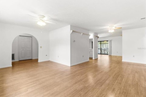 Casa en venta en Citrus Springs, Florida, 3 dormitorios, 176.42 m2 № 1802916 - foto 7