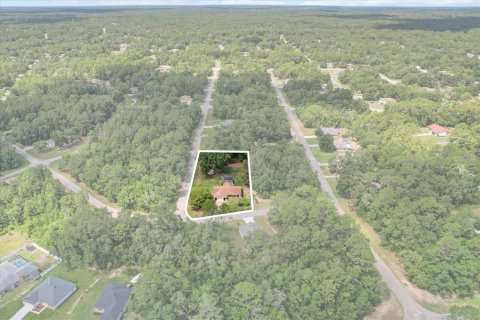 Casa en venta en Citrus Springs, Florida, 3 dormitorios, 176.42 m2 № 1802916 - foto 4
