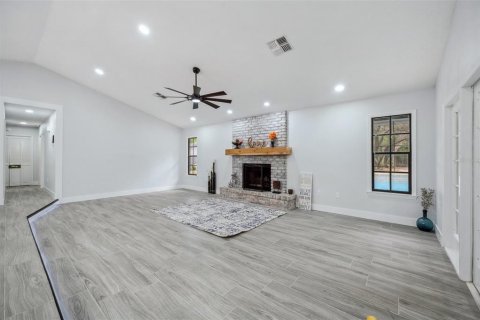 Casa en venta en New Port Richey, Florida, 3 dormitorios, 166.39 m2 № 1733232 - foto 29