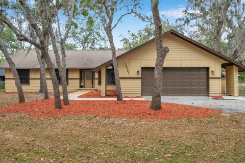 Casa en venta en New Port Richey, Florida, 3 dormitorios, 166.39 m2 № 1733232 - foto 1