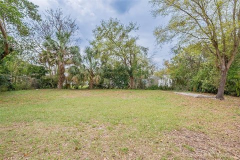 House in Tampa, Florida 3 bedrooms, 85.28 sq.m. № 2150753 - photo 23