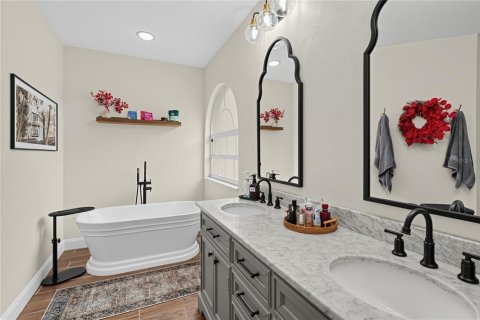 Villa ou maison à vendre à Odessa, Floride: 4 chambres, 236.25 m2 № 2388550 - photo 15