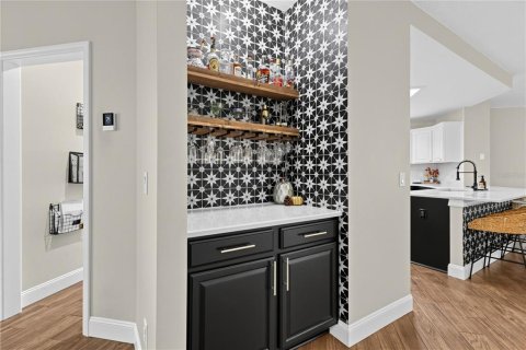 Villa ou maison à vendre à Odessa, Floride: 4 chambres, 236.25 m2 № 2388550 - photo 6