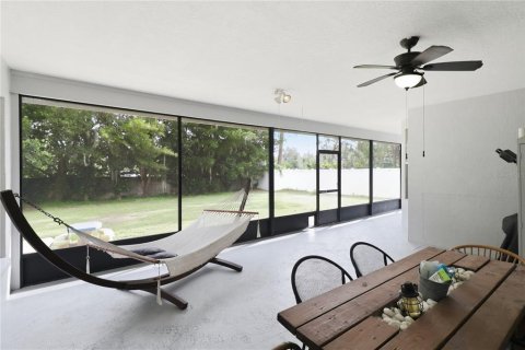 Villa ou maison à vendre à Odessa, Floride: 4 chambres, 236.25 m2 № 2388550 - photo 20