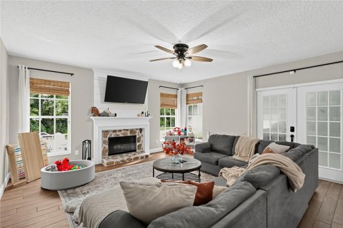 Villa ou maison à vendre à Odessa, Floride: 4 chambres, 236.25 m2 № 2388550 - photo 11
