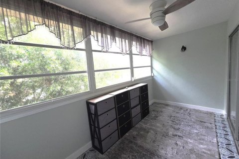 Condo in Port Charlotte, Florida, 1 bedroom № 2109747 - photo 17
