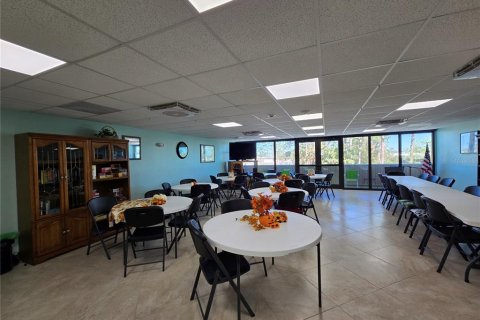Condo in Port Charlotte, Florida, 1 bedroom № 2109747 - photo 28