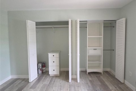 Condo in Port Charlotte, Florida, 1 bedroom № 2109747 - photo 12