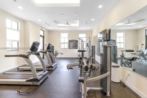 Adosado en alquiler en Miami, Florida, 3 dormitorios, 176.33 m2 № 1940960 - foto 11