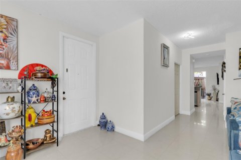 Touwnhouse à vendre à Homestead, Floride: 3 chambres, 147.16 m2 № 2152768 - photo 7