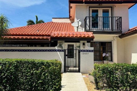 Touwnhouse à vendre à Wellington, Floride: 3 chambres, 148.55 m2 № 1781611 - photo 1