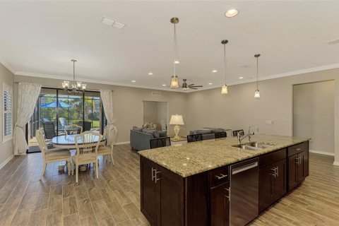 House in Port Charlotte, Florida 3 bedrooms, 183.76 sq.m. № 1722964 - photo 19