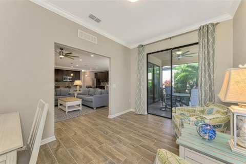 House in Port Charlotte, Florida 3 bedrooms, 183.76 sq.m. № 1722964 - photo 24
